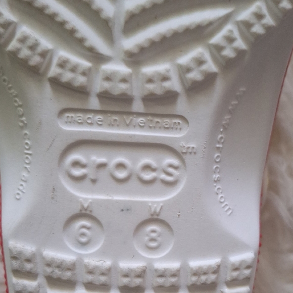 CROCS Red and White Sandals with Perforated Design - Picture 4 of 5